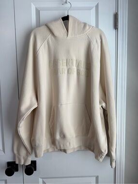 Fear of God Essentials Men’s Hoodie Eggshell Size XL